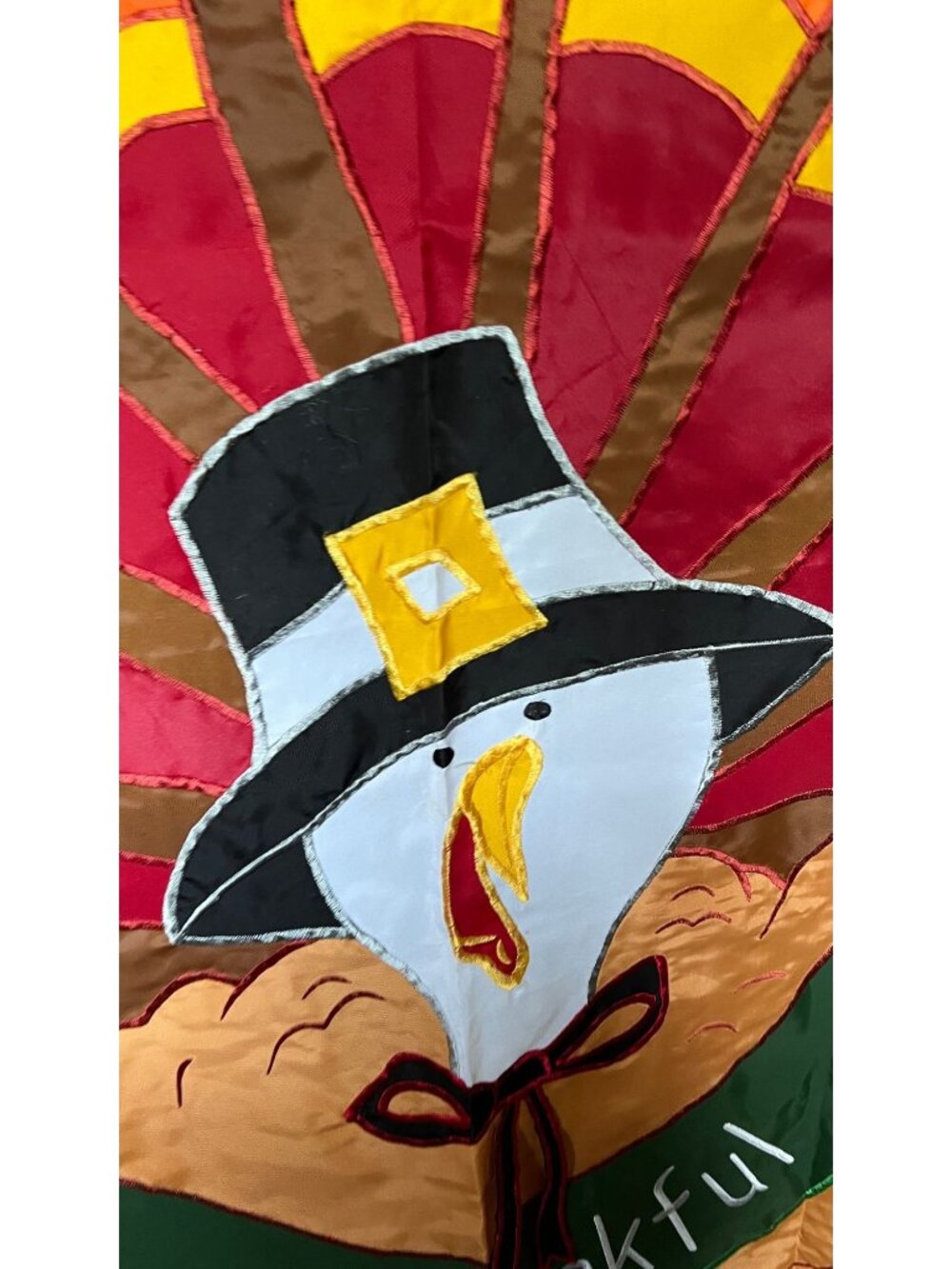 Turkey-Shaped "Be Thankful" Quilted Hanging Decor For Fall - Picture 2 of 3